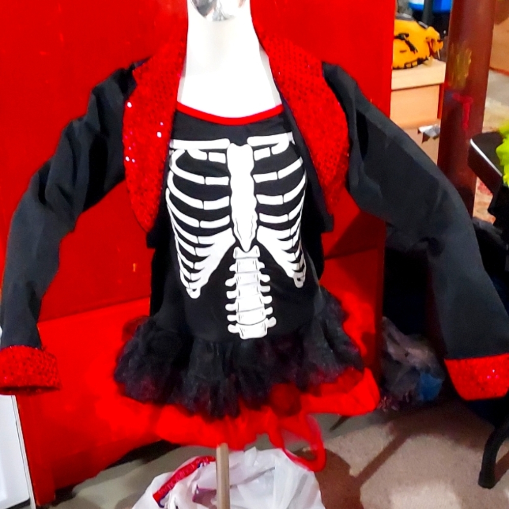 Girls fancy skeleton Halloween costume